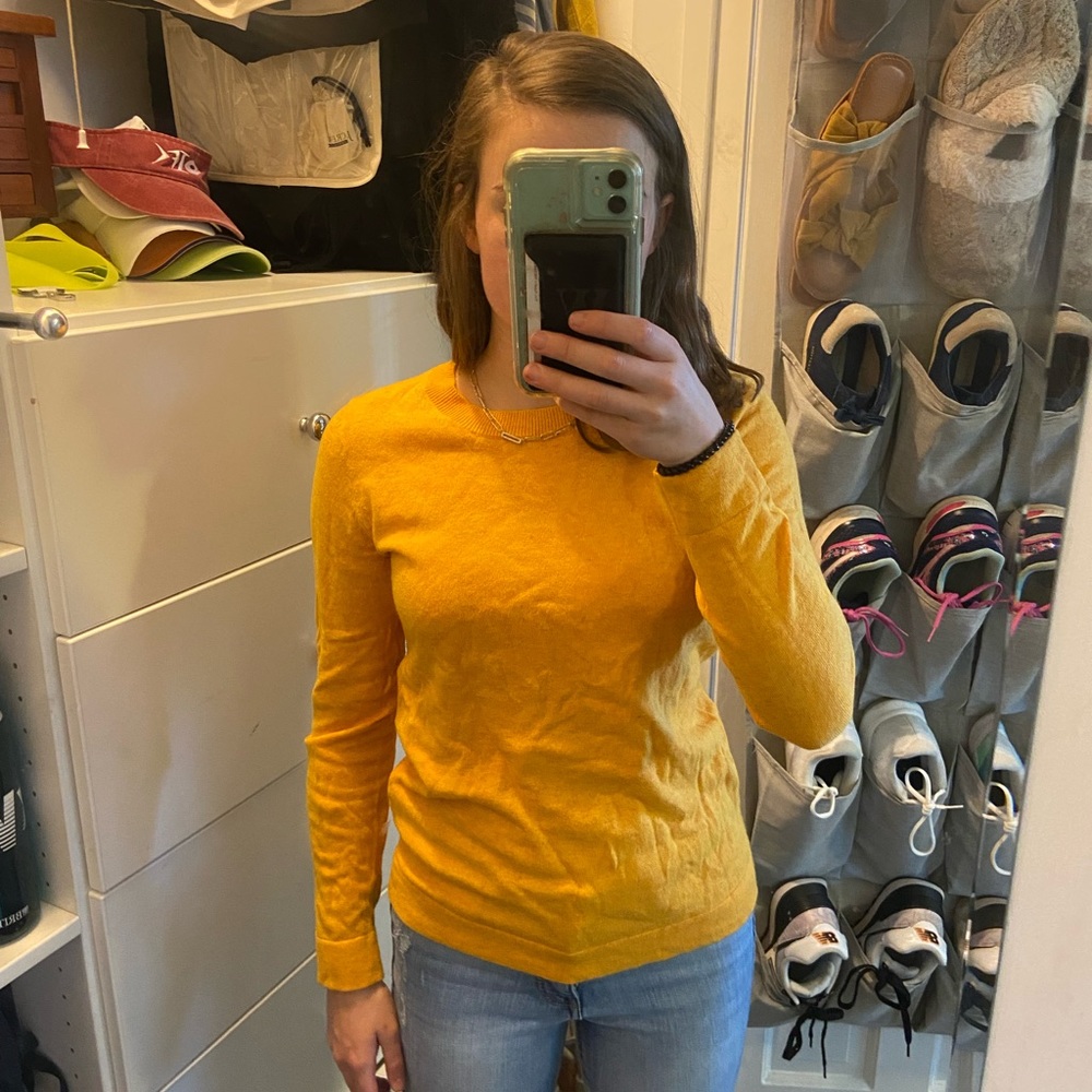 XS, gold Jcrew Teddy Sweater.